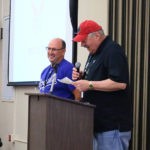 Loy Dale presenting Jeff with his award